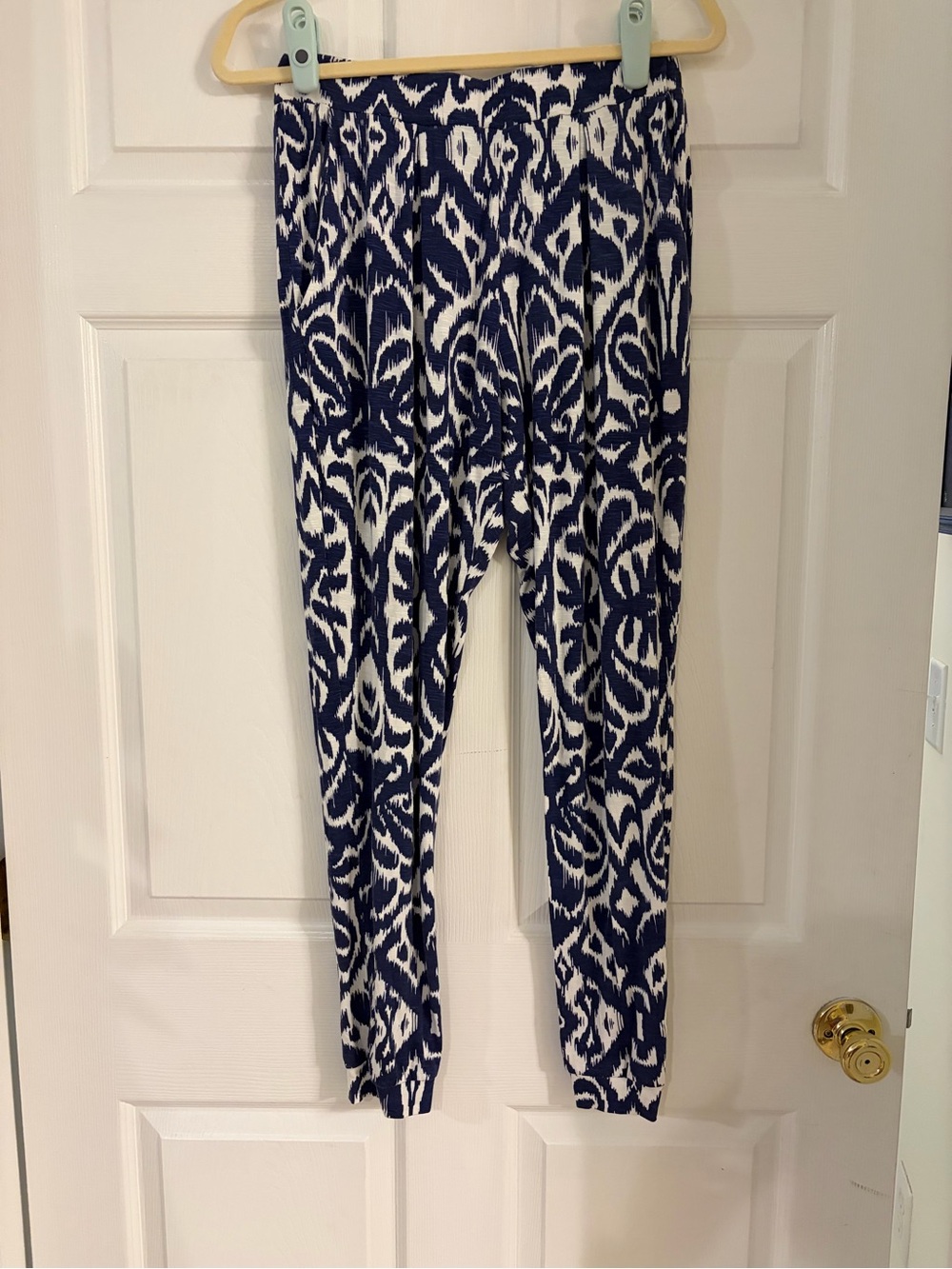 Tori Richard Honolulu Tatum ikat pull on knit pants‎ jogger blue white medium